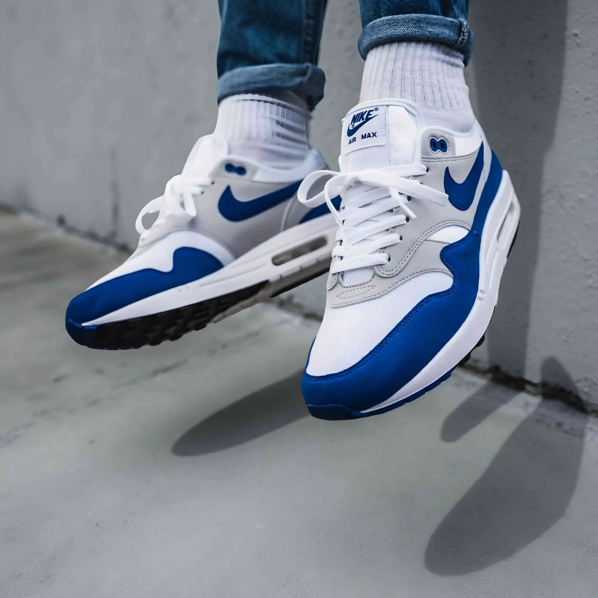 Royal Blue Nike Air Max 1 '86.
